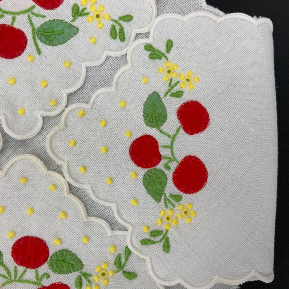 Vintage Bread  Busket  Liner Napkin Red Cherries - Picture 9 of 16